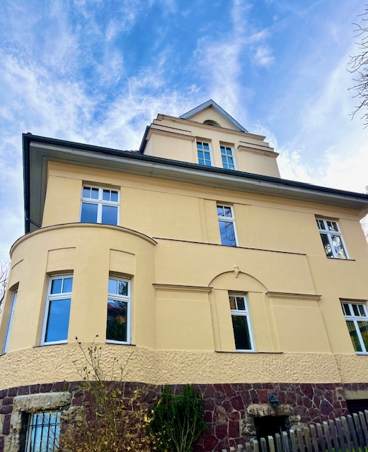 Haus Stra�enansicht Eisenach Wohnung Exklusive 5-Raum-Wohnung mit Balkon im Villenviertel