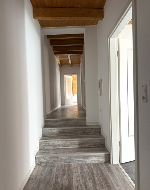 Flur Dachgeschosswohnung Eisenach